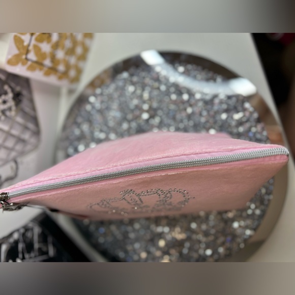 Juicy Couture pink velour cosmetic bag NWT - Picture 5 of 7